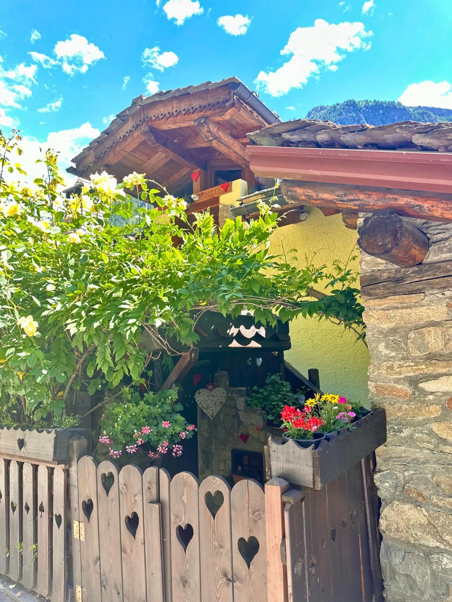 La Maison De Julie 프레셍디디에 외부 사진